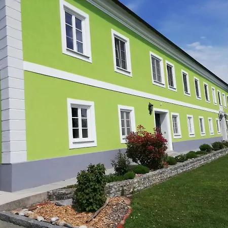 Mayr-eichberg, Familie Berndl Farma Wolfsbach